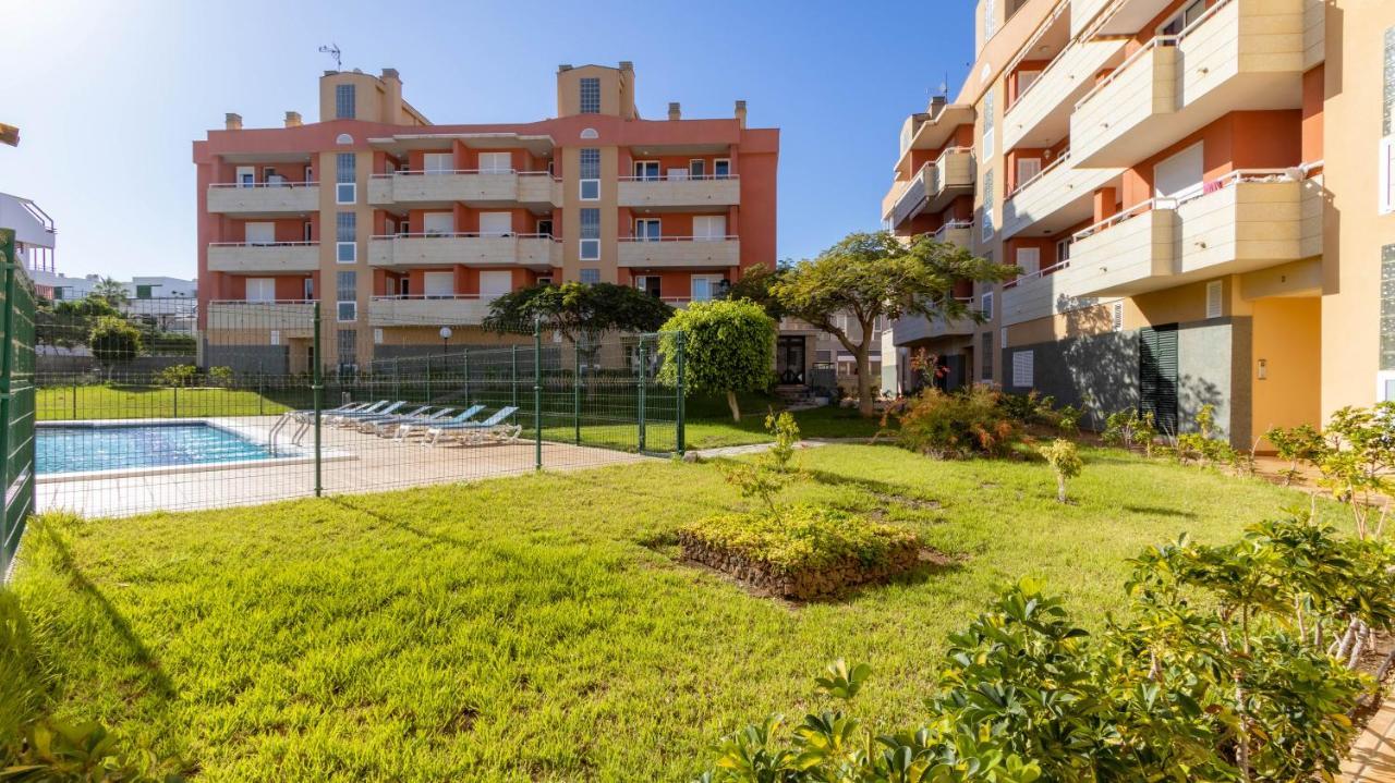 Comodo Y Tranquilo Alojamiento En El Complejo El Navegante Appartement Arona  Buitenkant foto